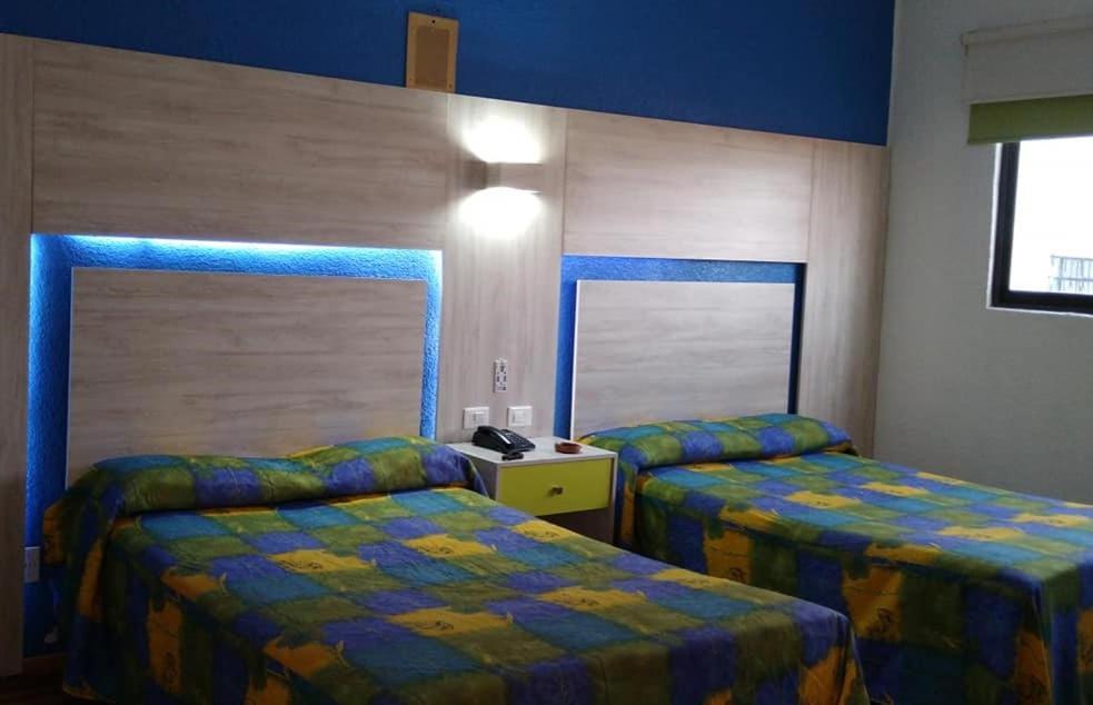 Hotel Gilbert Мехико Экстерьер фото